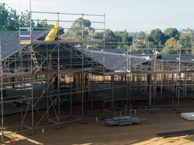 Roof now installed on Mollard Property Group’s Cowra Childcare Development. Construction is progressing faster than forecast, with end-to-end project delivery including grant and development strategy, centre design, development management, fast-track approvals, and rapid commencement. Project showcases quality, speed, and certainty in childcare development, achieved in collaboration with a not-for-profit provider.